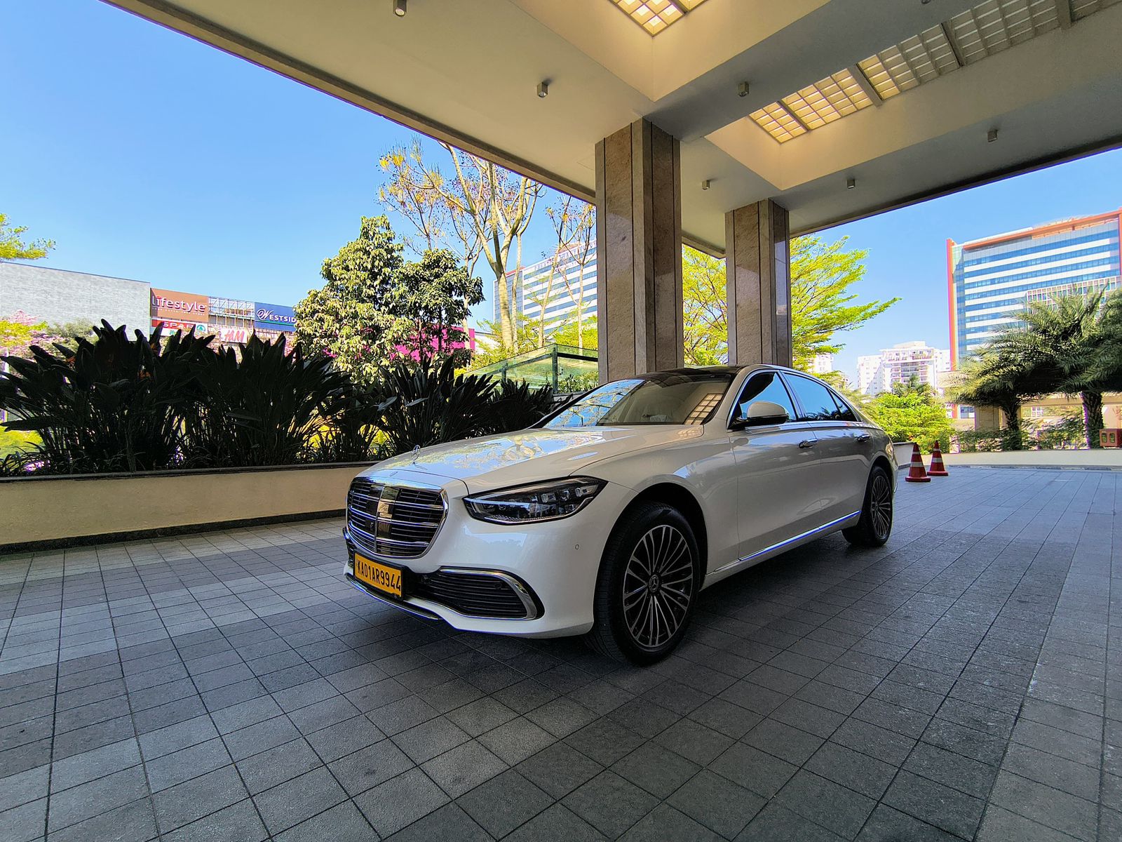 New Benz S-Class Car Rental Luxury Service in Bangalore